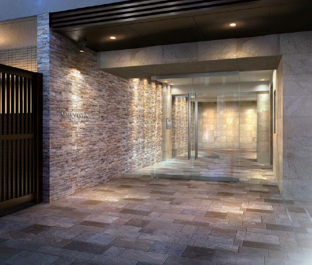 15/22 エントランス