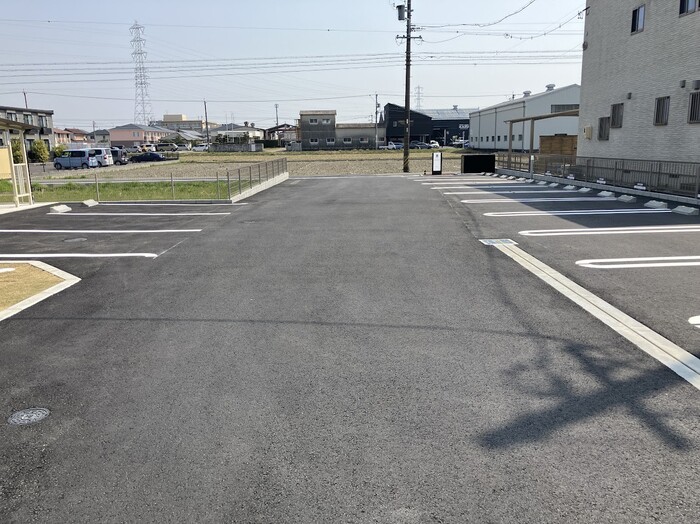 3/5 駐車場
