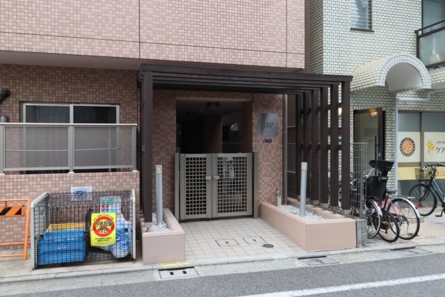 3/6 エントランス