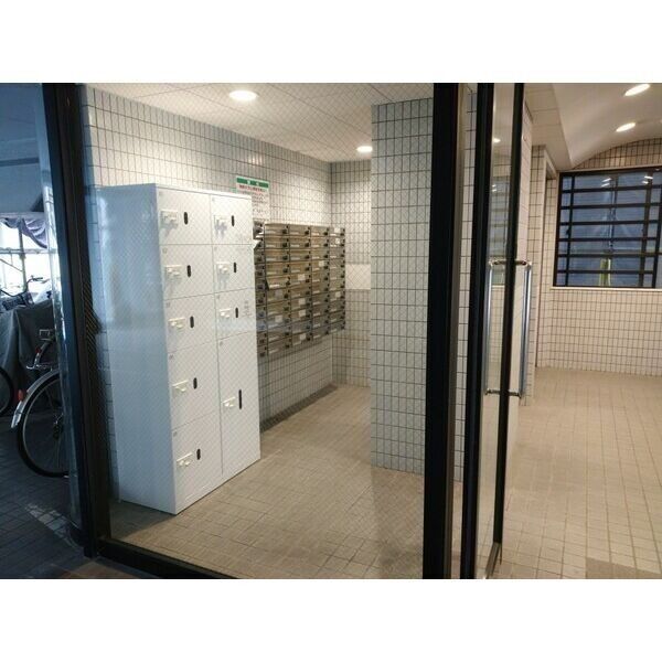 6/6 エントランス