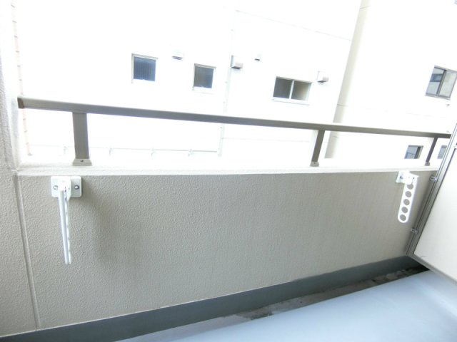 13/21 バルコニー