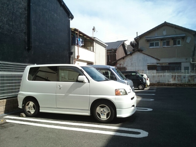 14/20 駐車場