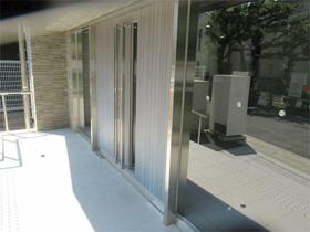 15/16 エントランス