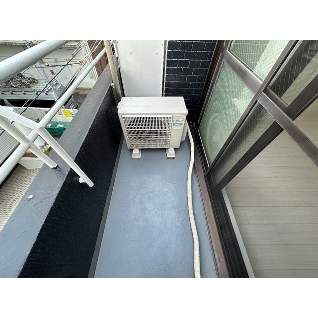 13/20 バルコニー