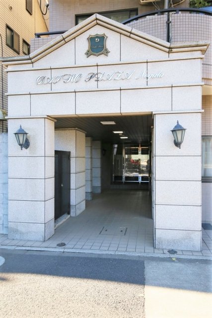 15/17 エントランス