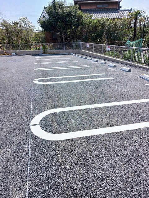 14/20 駐車場