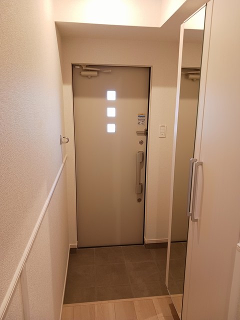 6/20 玄関