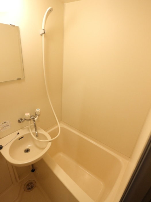 7/14 浴室