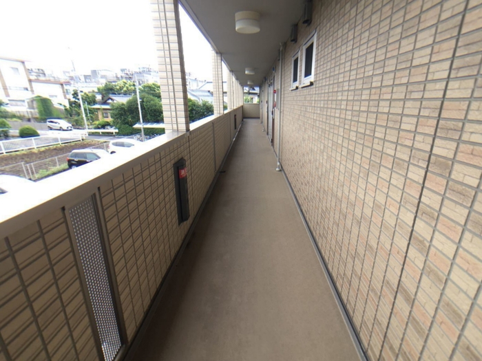 16/22 エントランス