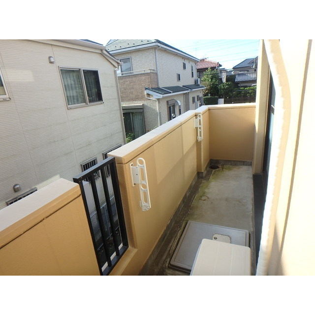 16/23 バルコニー