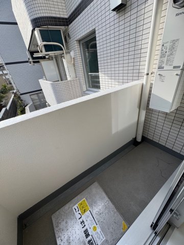 13/27 バルコニー
