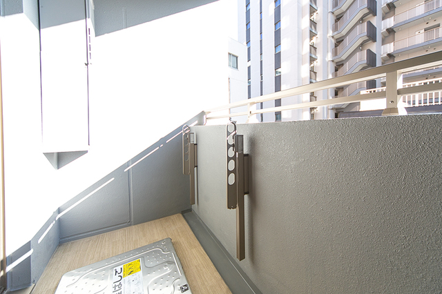 13/21 バルコニー