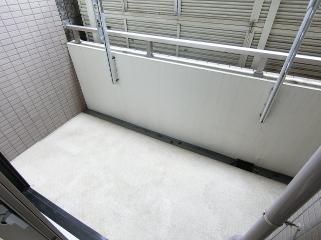 15/17 バルコニー
