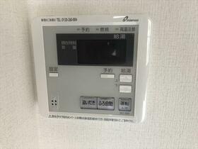 13/13 室内