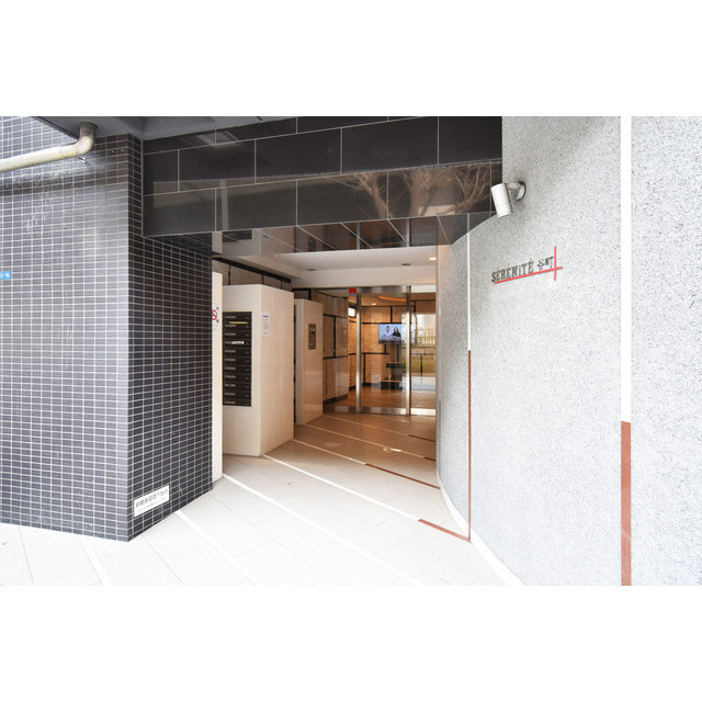 15/24 エントランス