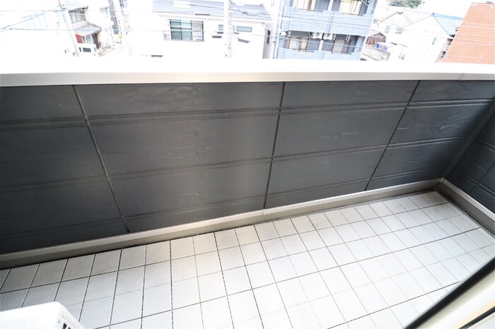 18/20 バルコニー