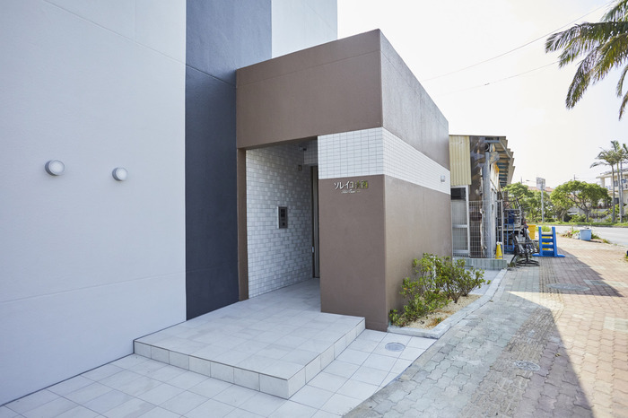 2/3 エントランス