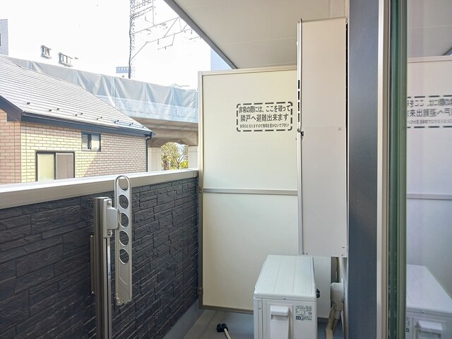 13/20 バルコニー