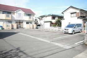 16/16 エントランス