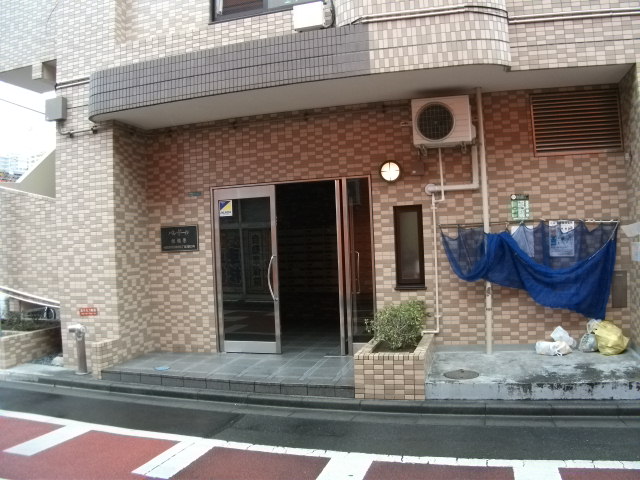 19/29 エントランス