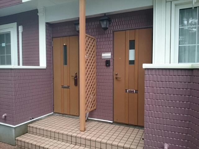 19/26 エントランス