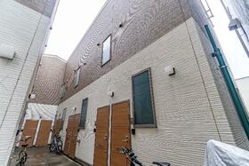 15/15 エントランス