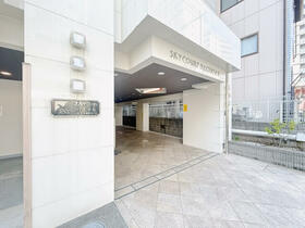 16/16 エントランス