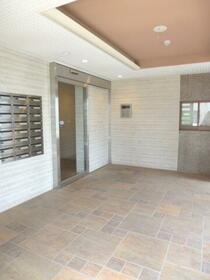 15/16 エントランス