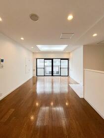 2/11 リビング/ダイニング