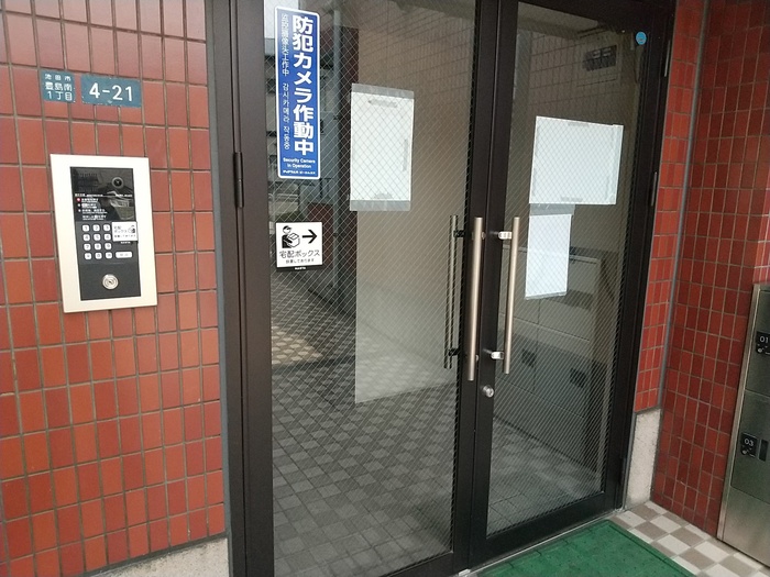 15/25 エントランス