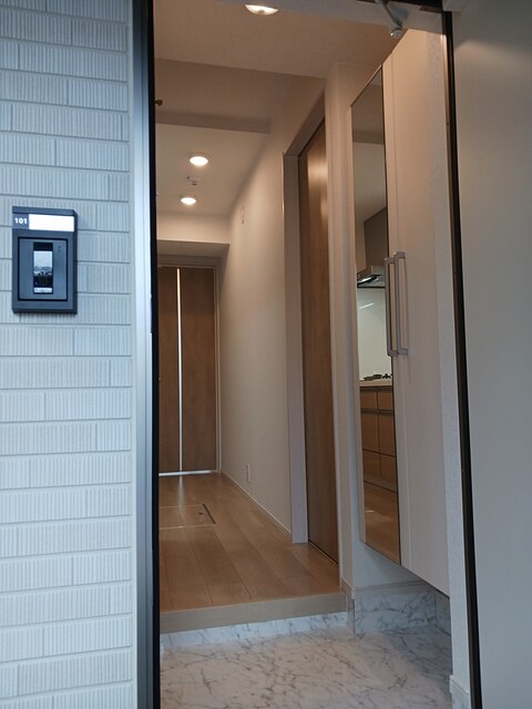 5/20 玄関