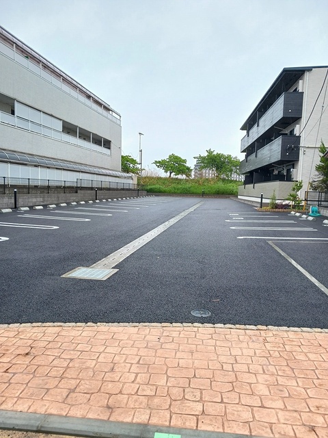 14/20 駐車場