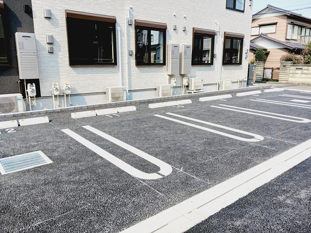 14/20 駐車場