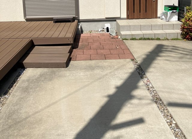 19/25 エントランス