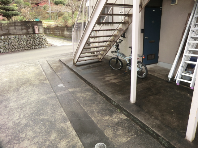 22/30 エントランス