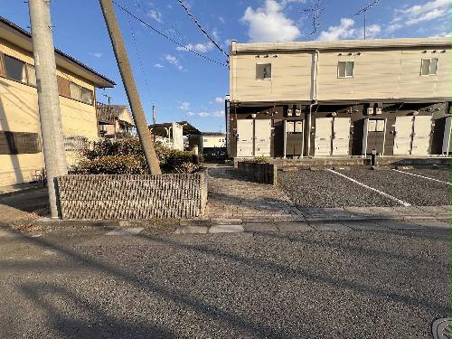 13/20 エントランス