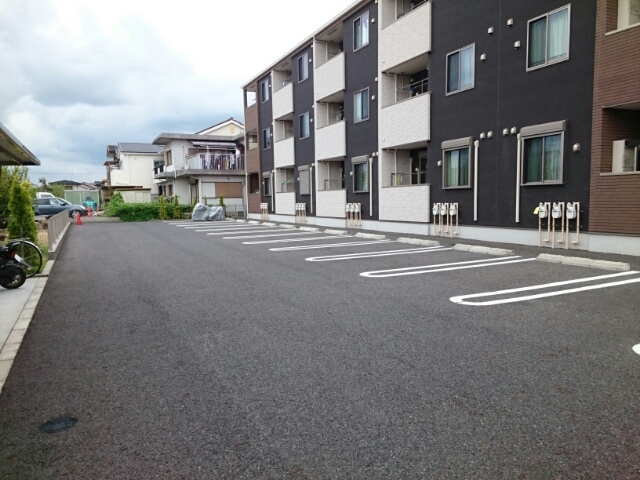 14/22 駐車場