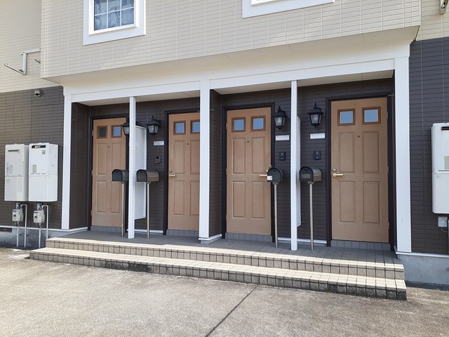 14/20 エントランス