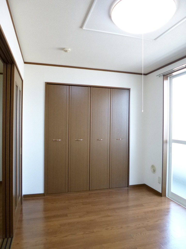 16/22 エントランス