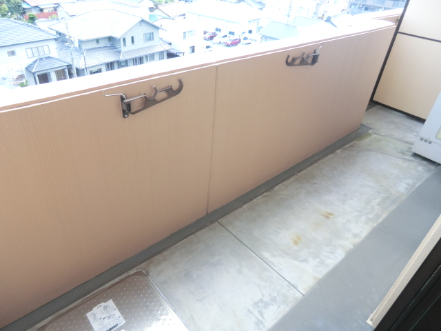 19/28 バルコニー