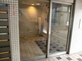 4/4 エントランス