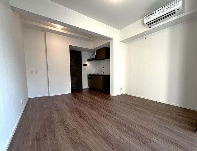 18/29 リビング/ダイニング