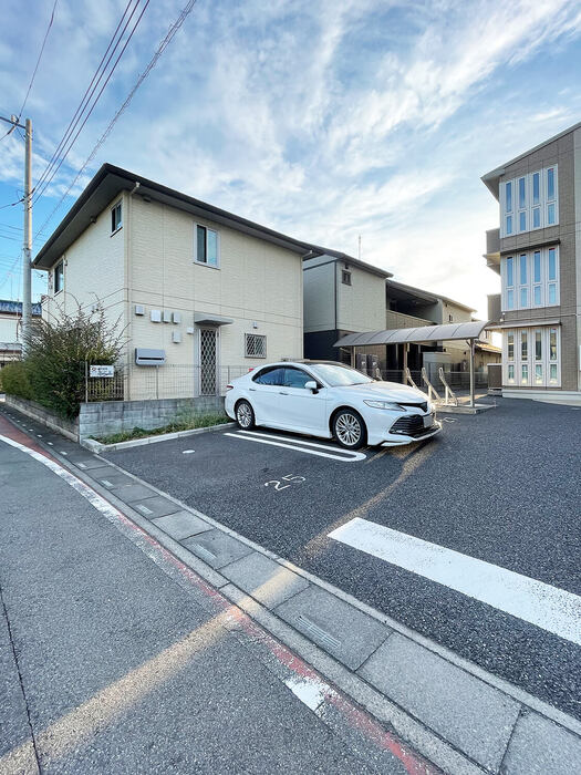 20/21 駐車場