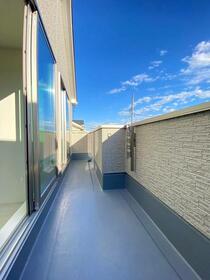 13/16 バルコニー