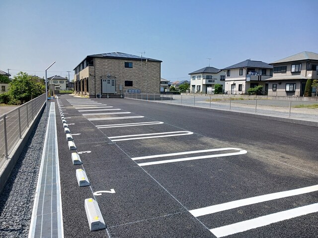 2/8 駐車場