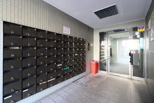 13/21 エントランス