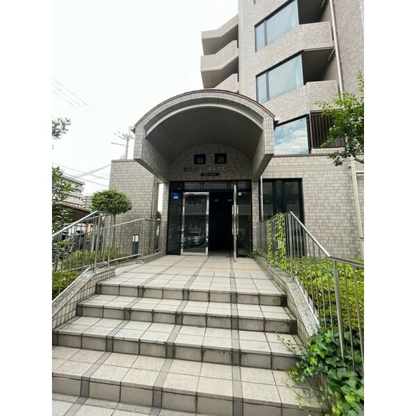 2/13 エントランス