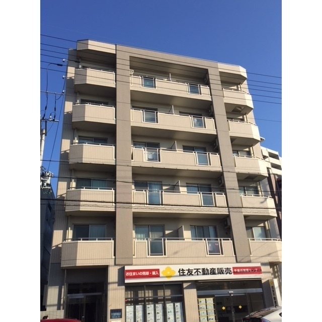 1/16 外観