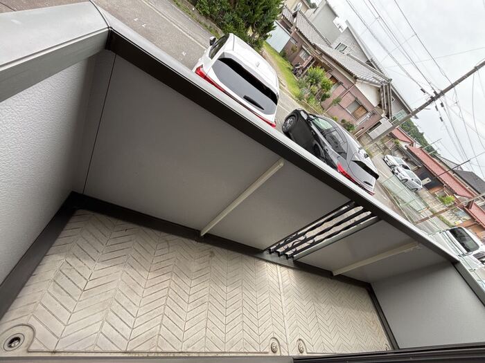 13/21 バルコニー