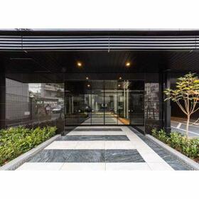 4/5 エントランス